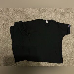 Cherokee Black Scrub Set Size XS